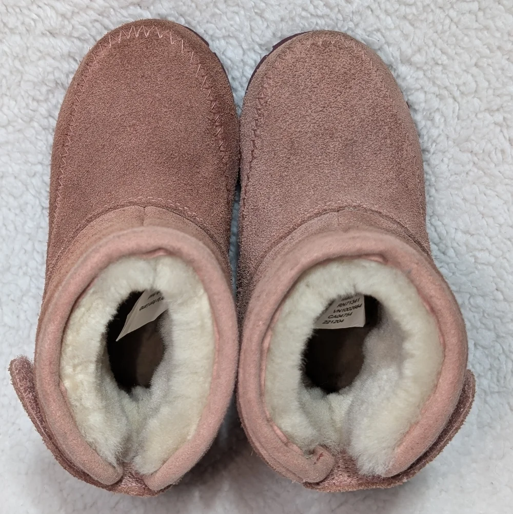 L.L. Bean Toddler SZ 5 Kids' Wicked Cozy Boots Pink Suede Leather Lamb Shearling
